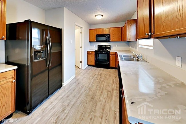Building Photo - 7121 Sycamore Grove Ct