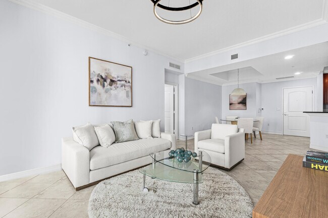 Foto del edificio - 701 S Olive Ave