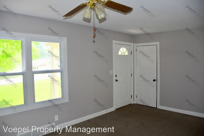 Foto del edificio - 4 br, 1.5 bath House - 8570 James A Reed Rd.