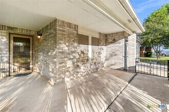 Building Photo - 2051 Dragon Trail