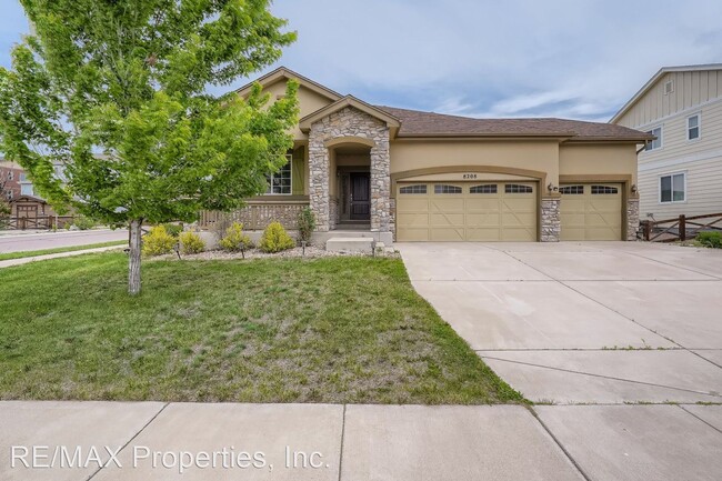 Building Photo - 5 br, 3 bath House - 8208 Hollygrape Ln.