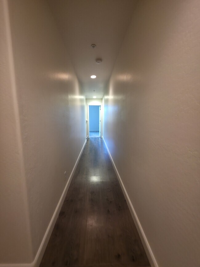 Foto del edificio - 2489 W Cripple Creek Dr