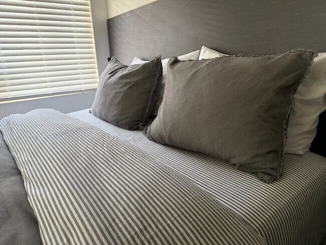 Foto del edificio - 5270 N 57th St