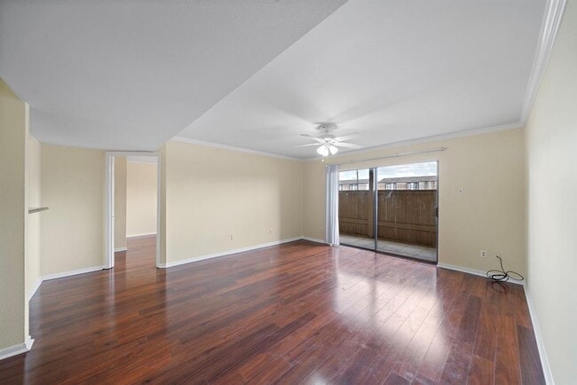 Building Photo - 8429 Hearth Dr