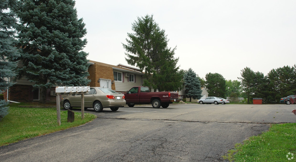 Primary Photo - 3110-3112 W Lake Ave