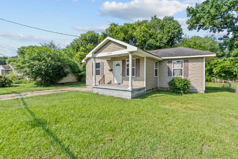Foto principal - 2515 Rush St