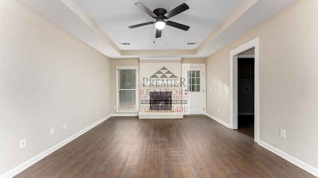 Building Photo - 5317 Hurst Dr