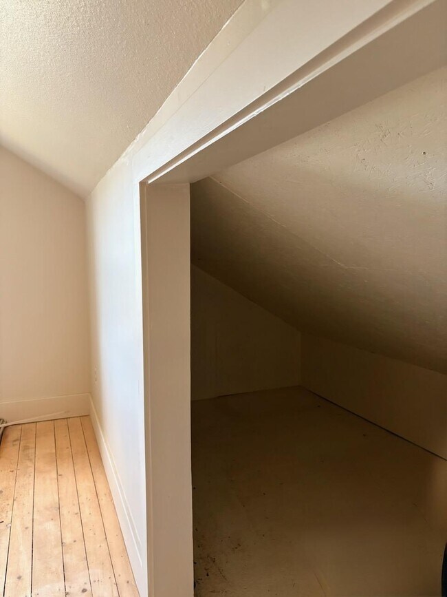 Foto del edificio - 5 Aegis Dr