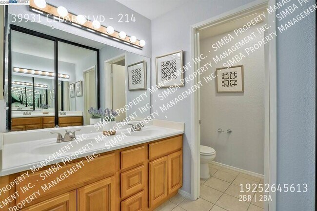 Foto del edificio - 39931 Cedar Blvd