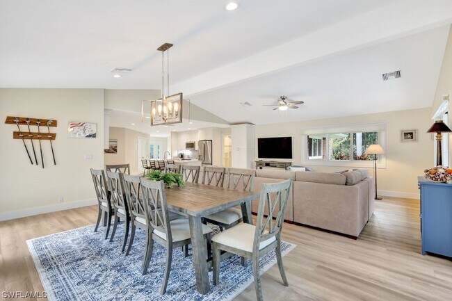 Building Photo - 1650 3rd St S