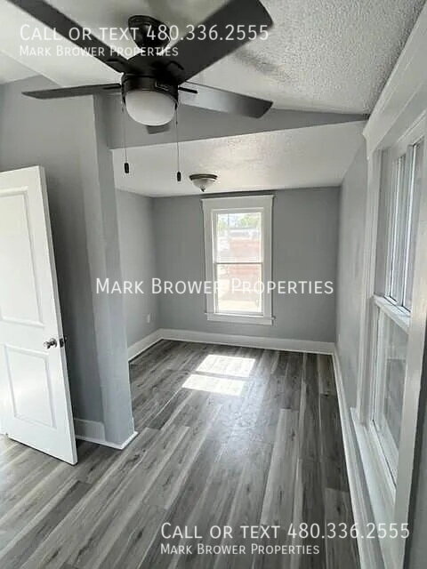 Foto del edificio - 1331 W Monroe St