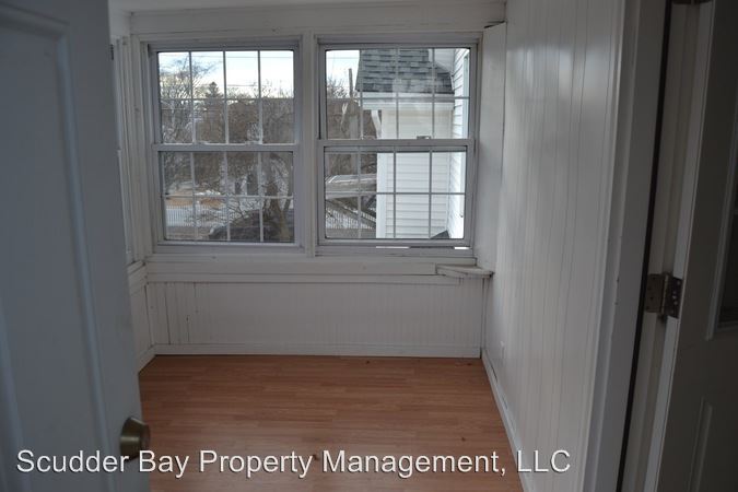 Building Photo - 21 Whitcomb St