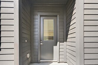 Building Photo - 305 Marcella St