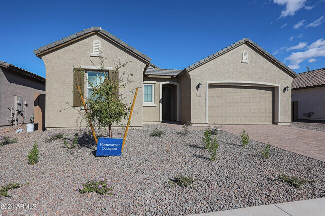 Foto del edificio - 7606 W Jackrabbit Ln