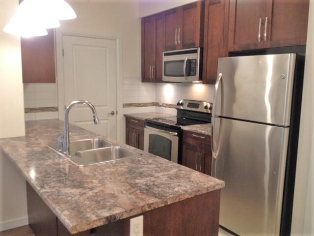 Building Photo - 45525-45525 Keith Wilson Rd