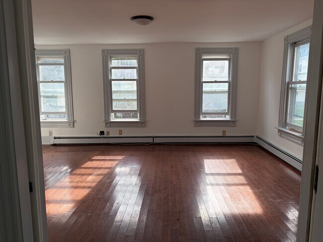 Foto del edificio - 64 Chestnut St