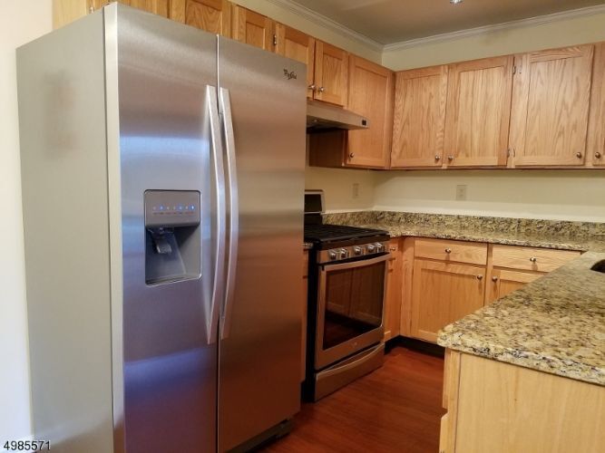 Primary Photo - 112 Stratford Pl