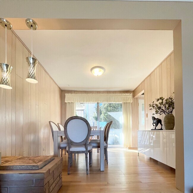 Foto del edificio - 764 N Seminary Ave