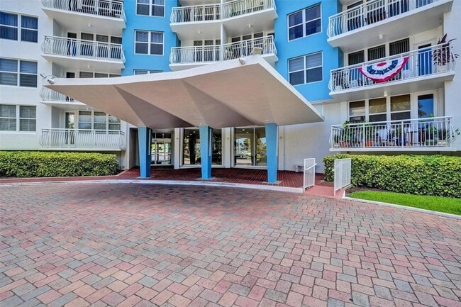 Foto del edificio - 301 N Ocean Blvd
