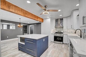 Building Photo - 443 National St