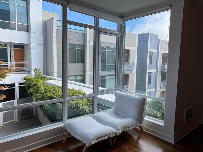 Foto del edificio - 300 Berry St
