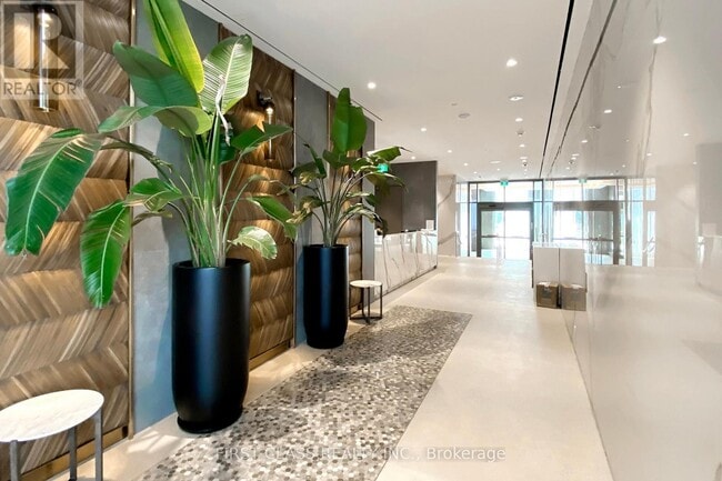 Photo du bâtiment - 7890 Jane St