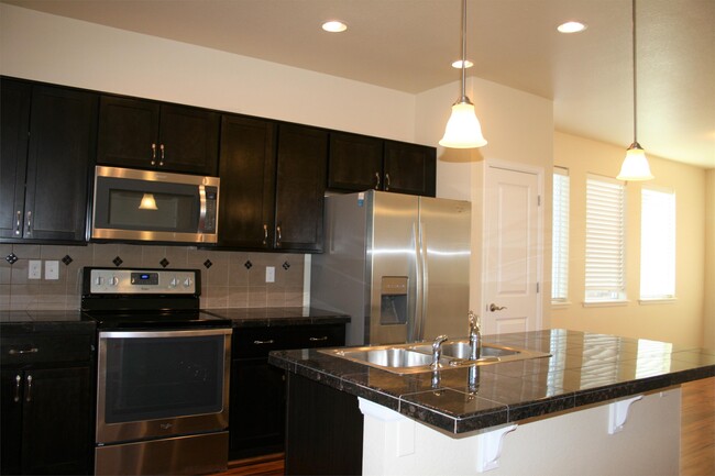 Building Photo - 1820 Aspen Meadows Cir