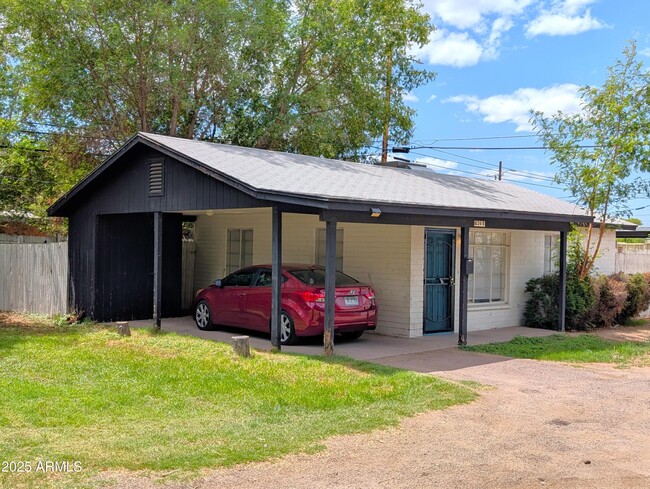 Building Photo - 4136 N 17th St