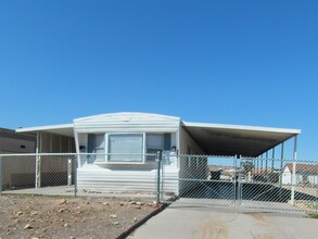 Building Photo - 981 Stahlman Dr