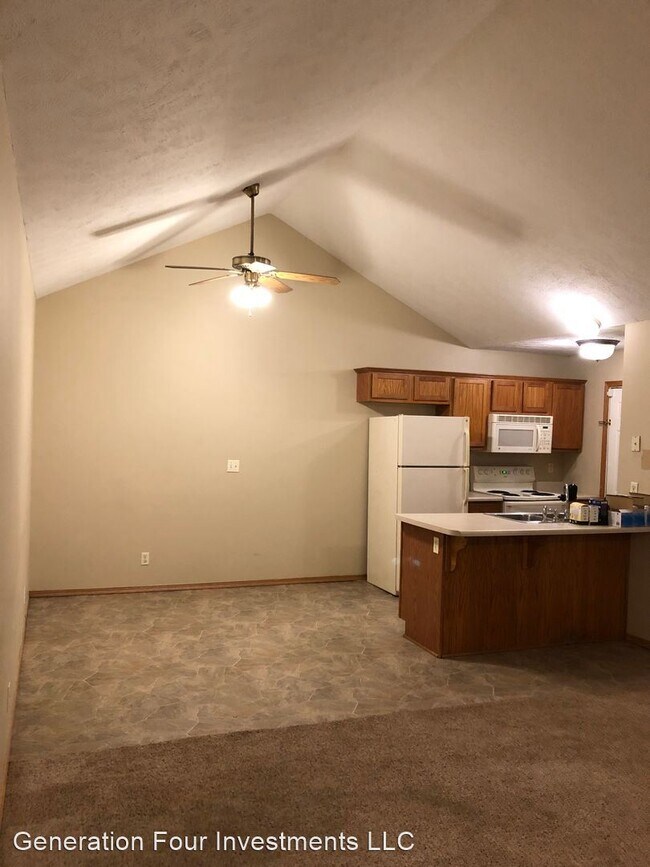 Building Photo - 2 br, 2 bath House - 4025 S Fort