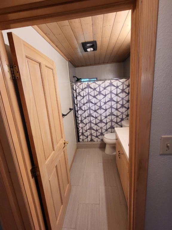 Building Photo - 10800 Atwood Rd