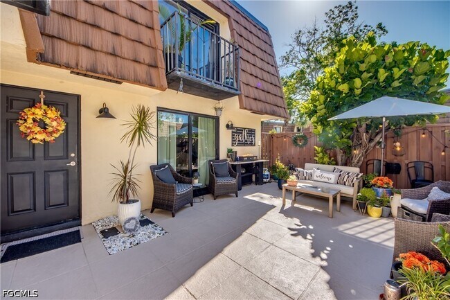Foto del edificio - 5213 Cedarbend Dr