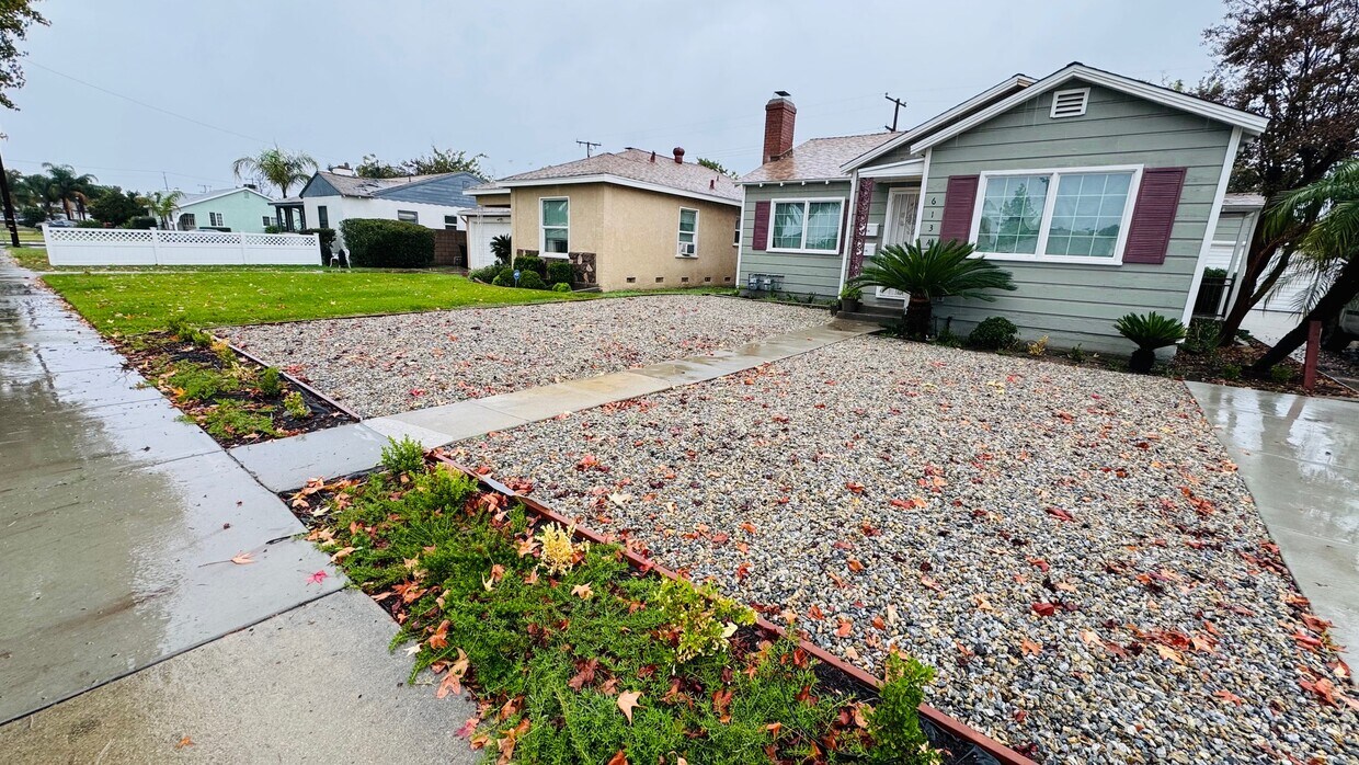 Primary Photo - 613 E El Morado Ct