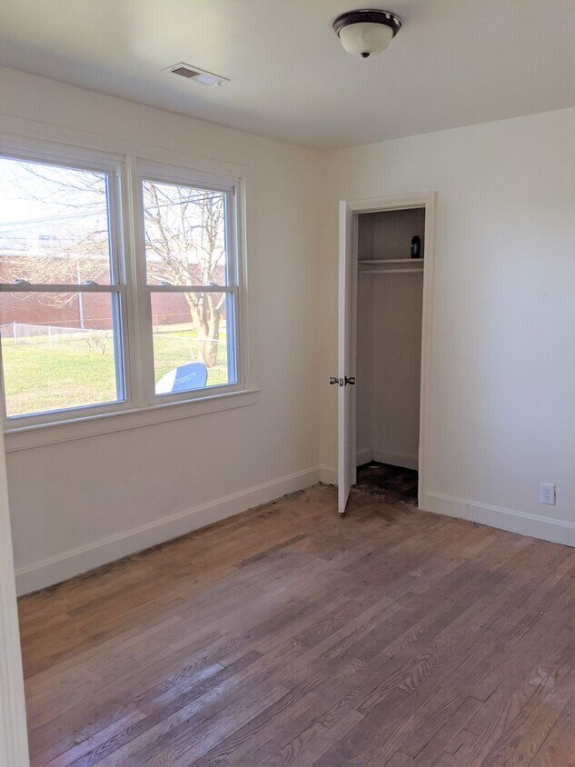 Building Photo - Welcome Home to 3616 Harris Ave!
