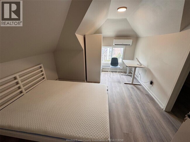 Photo du bâtiment - 1654 Martindale St