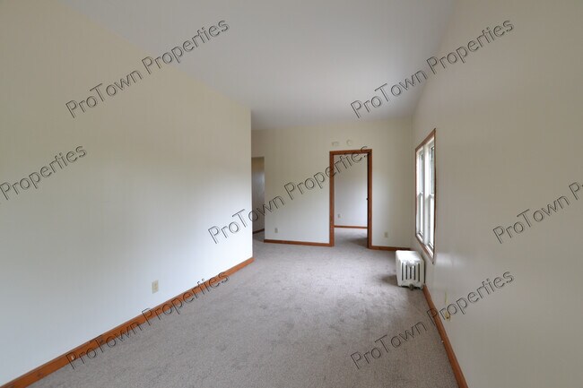 Foto del edificio - 26 N Broadway St