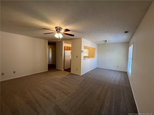 Building Photo - 1009 Ancestry Dr