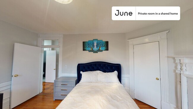 Foto del edificio - Room in Shared 4 bed/1 bath home