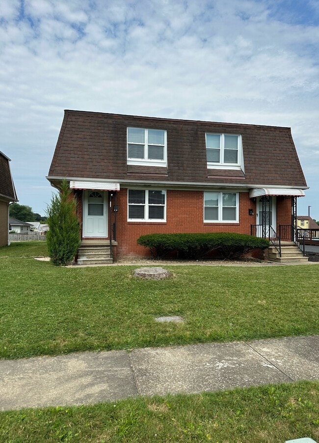 Building Photo - 1132 N Highland Ave
