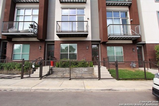 Foto del edificio - 110 Newell Ave