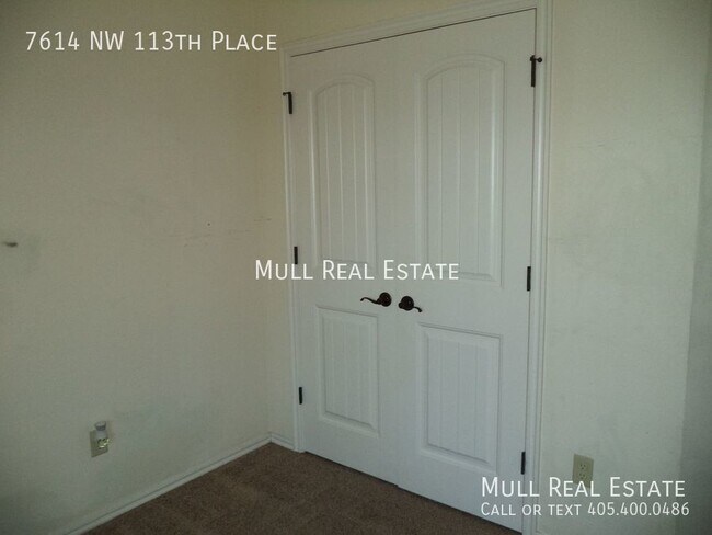Building Photo - Nice half duplex in the Roxboro Addition