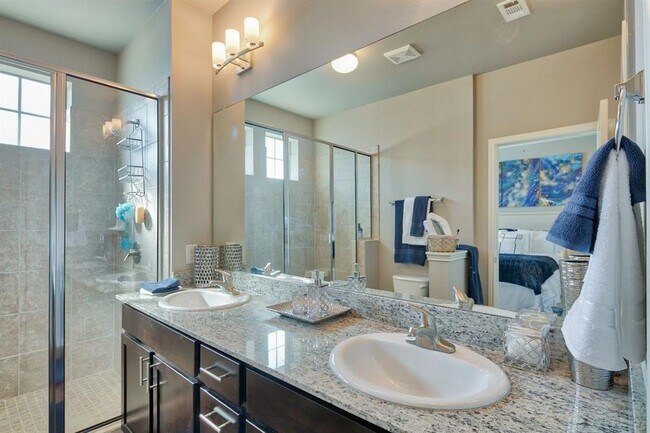 Foto del edificio - 2230 Dahlia Way