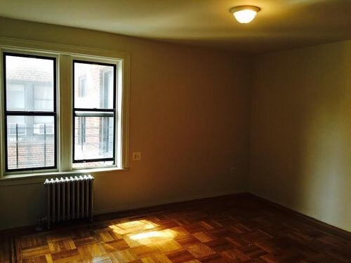 Foto del edificio - 3214 Kingsbridge Ave