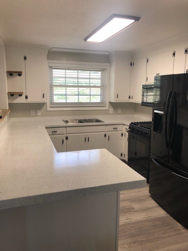 1475 Old Lenoir Rd, Hickory, NC 28601 House Rental in Hickory, NC