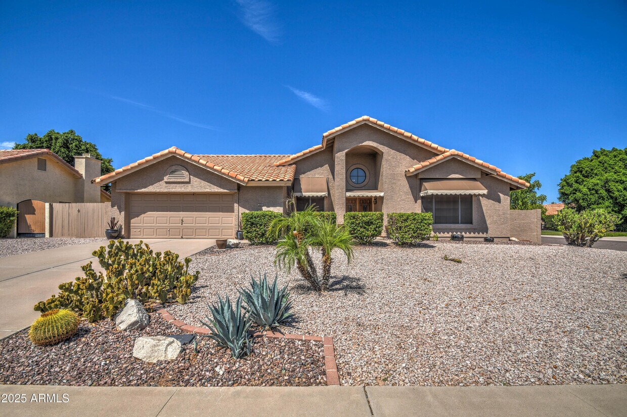 Foto principal - 8852 S Ash Ave