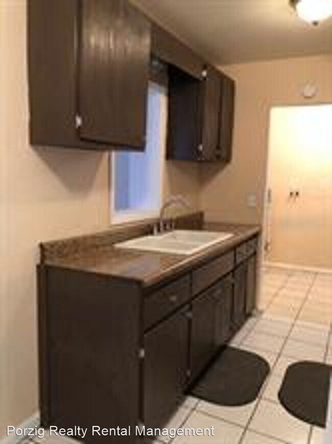 Building Photo - 3 br, 1 bath House - 123 Academy Avenue