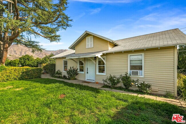 Building Photo - 828 Fordyce Rd