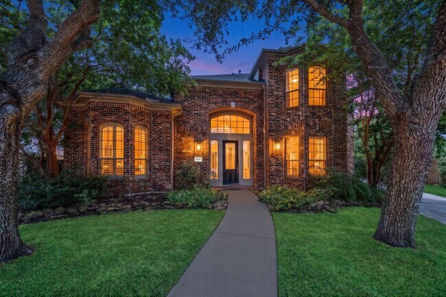 Foto del edificio - 5450 Faircreek Ln