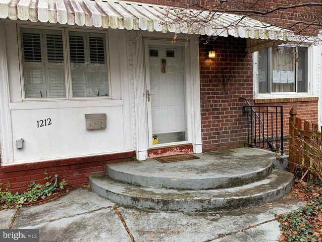 Foto del edificio - 1212 Wilkes St