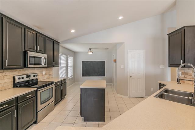 Building Photo - 506 Stiles Dr